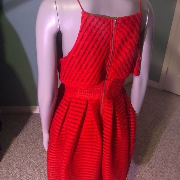 Sexy and fun Little Red Party Dress size Large - Picture 10 of 10